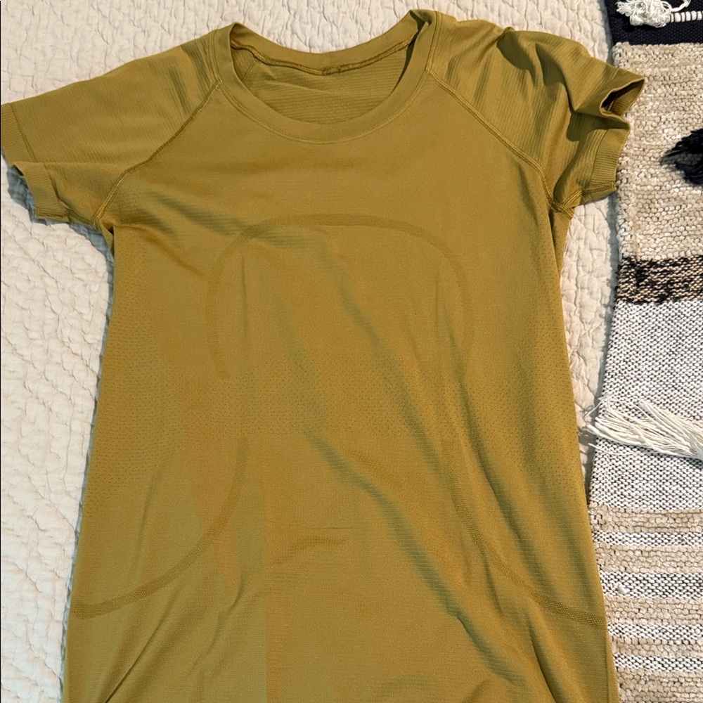 lululemon swiftly tech short sleeve